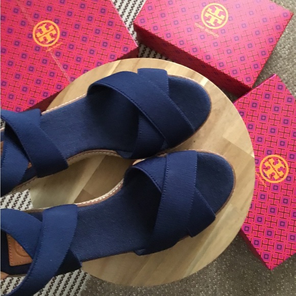 TORY BURCH - Picture 9 of 16